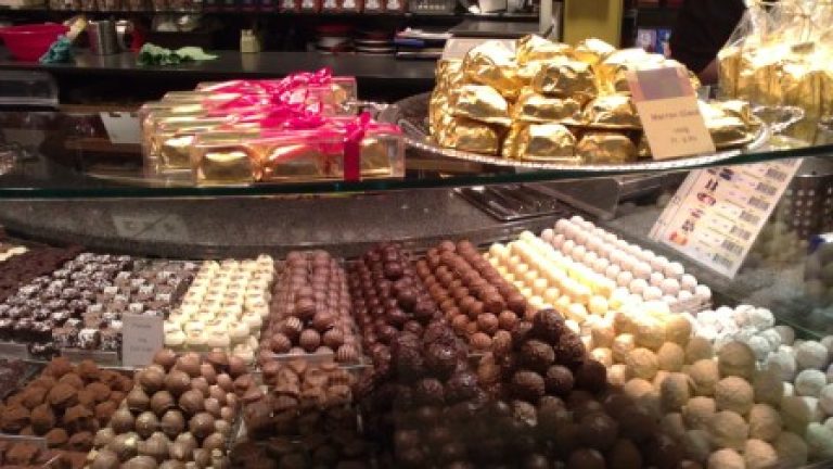 Шоколадные конфеты ручной работы от Läderach – chocolatier suisse